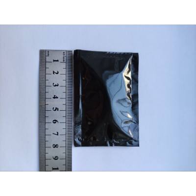 Влажная салфетка в индивидуальной упаковке 1 шт черная упаковка